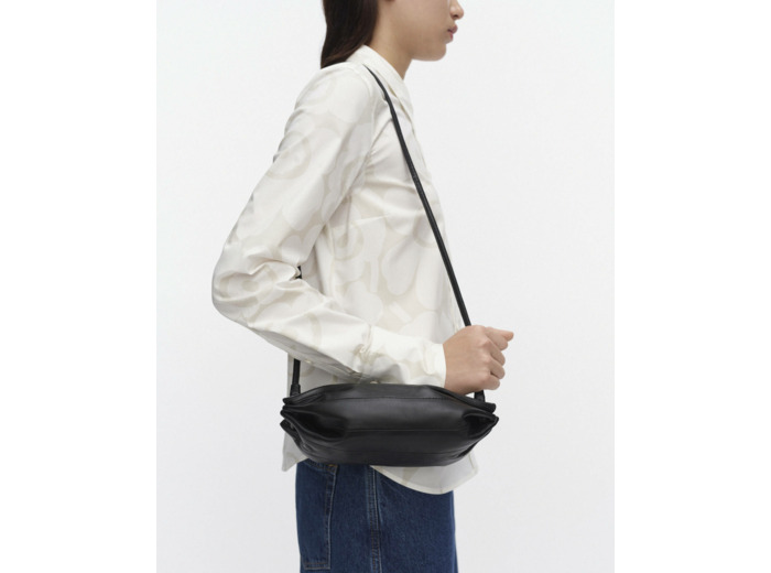 Pikku Karla olkalaukku