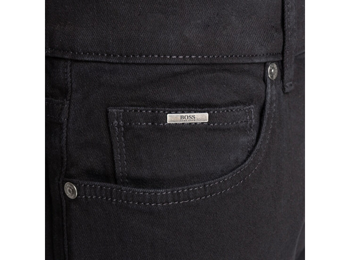 BOSS Maine Regular Fit Mustat Farkut 79€ (OVH.119€)
