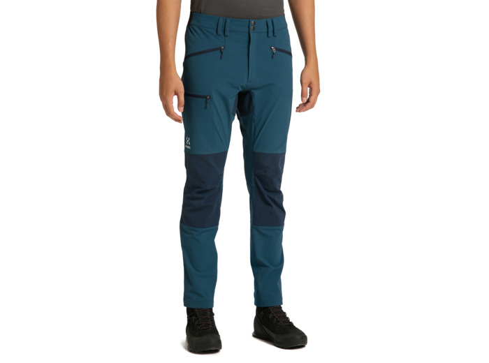 Miesten retkeilyhousuja alk. 50€