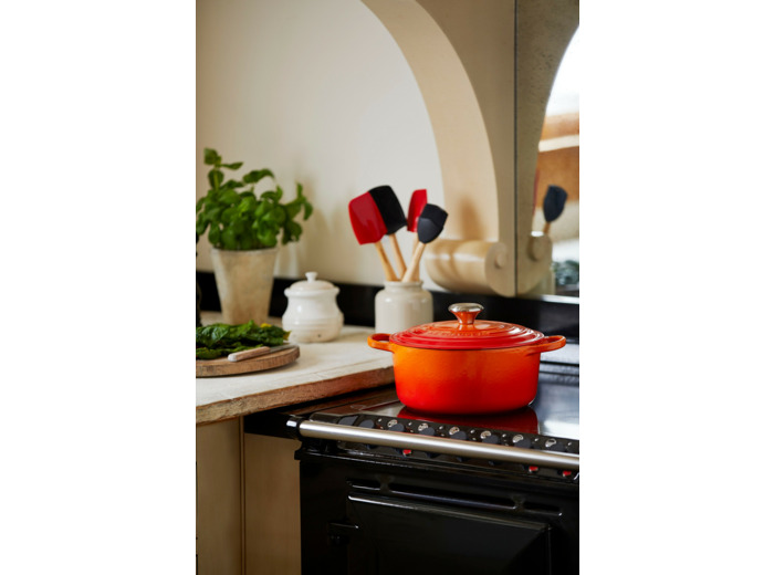 FRIENDS AND CLOSE FRIENDS: Spend  Over 100 € - Get -10% Additional Discount