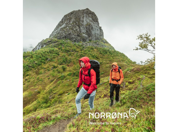 Orange products −15% off our outlet prices