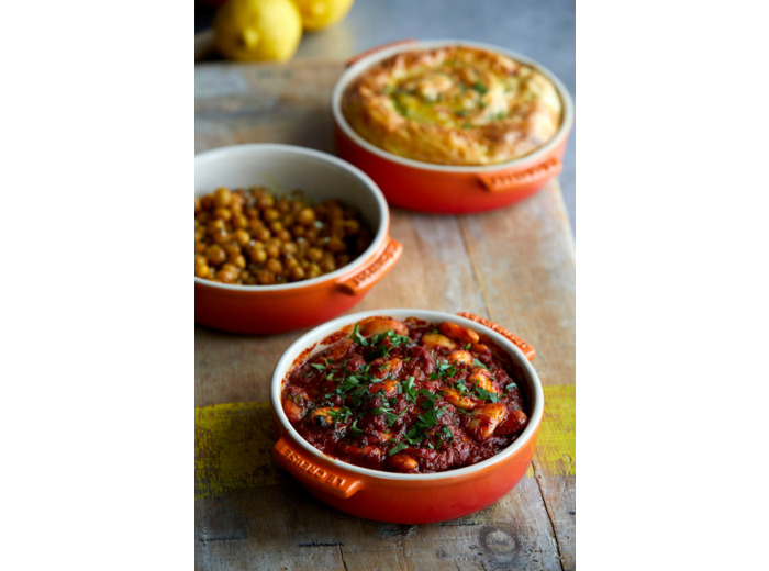 Kivikeraaminen tapaslautanen