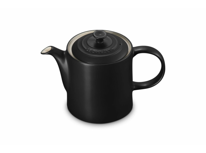 Kivikeraaminen teepannu