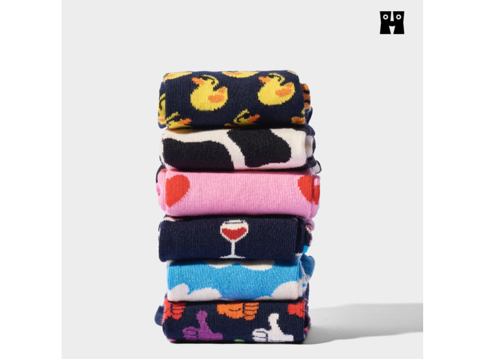 Happy Socks 8 € - 4 pairs 20 €