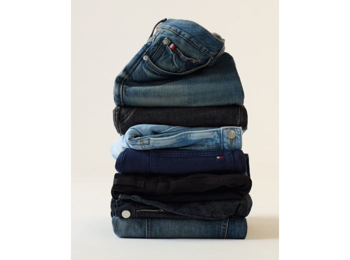 Jeans & Pants: Buy 2 Get 20% OFF