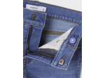Slim Fit