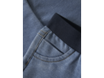 Slim Fit
