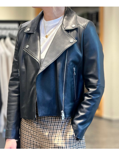 OUTLET ALARM - Selected leather jackets 150€