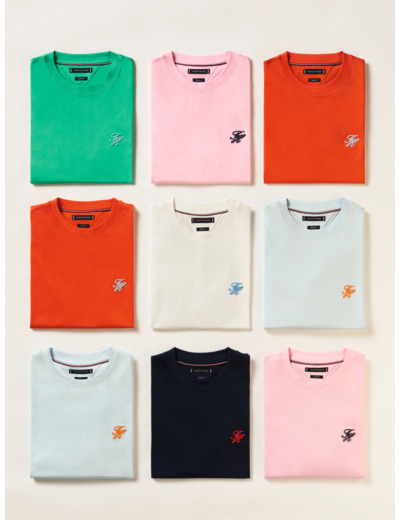 T-shirts: Buy 2 for €45, buy 3 for €60