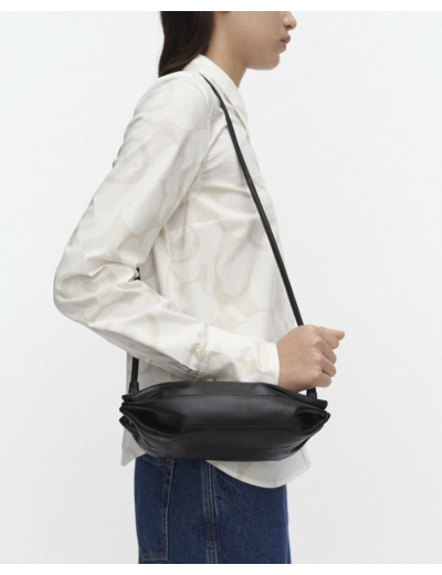 Pikku Karla olkalaukku