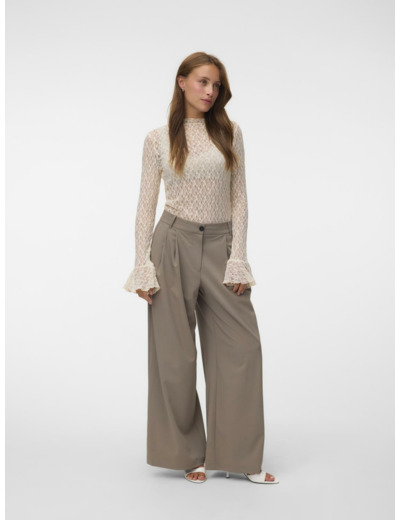 Wide Leg Fit