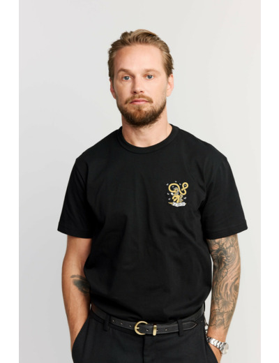 Line T-Shirt