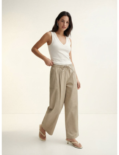 Regular Fit V-Neck Short Sleeves (S/S)