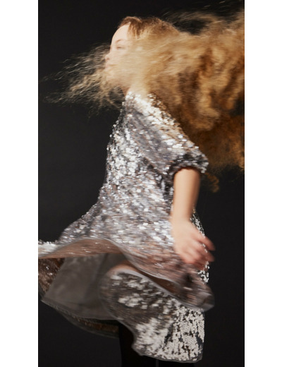 Extra -30% off party styles*