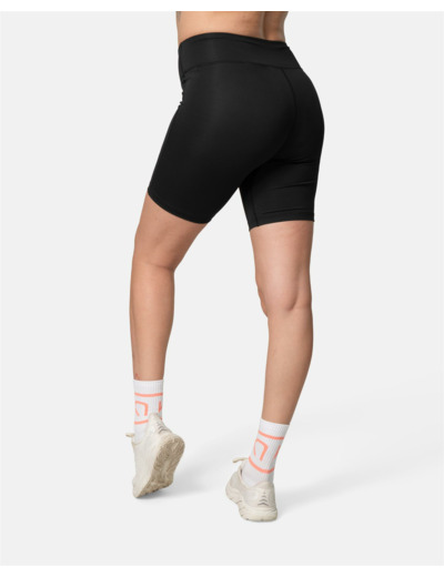Ava 8-inch Shorts