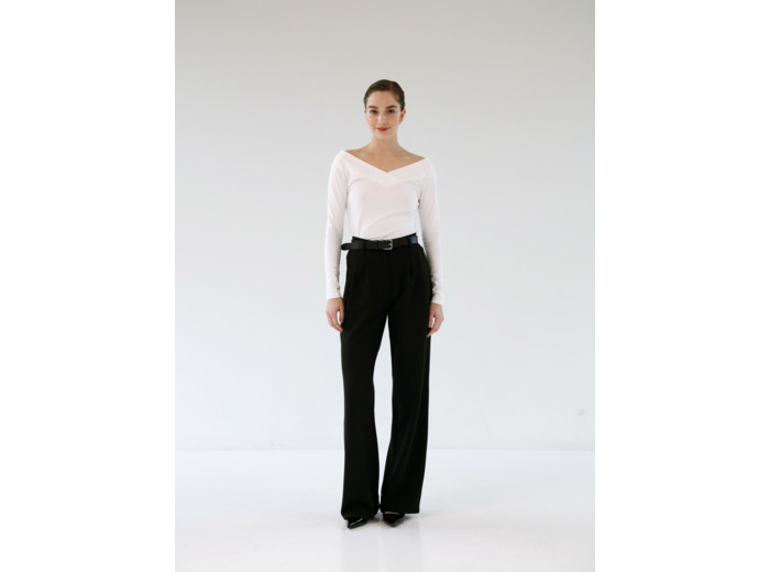 CROSS NECKLINE TOP WHITE