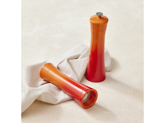 Modern pippuri- tai suolamylly