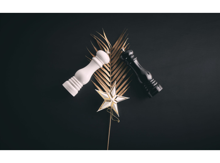 Classic pippuri- ja suolamyllysetti