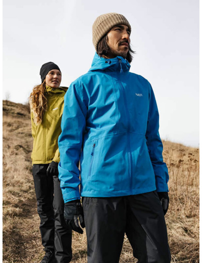 Halti takki miehille ja naisille 75€