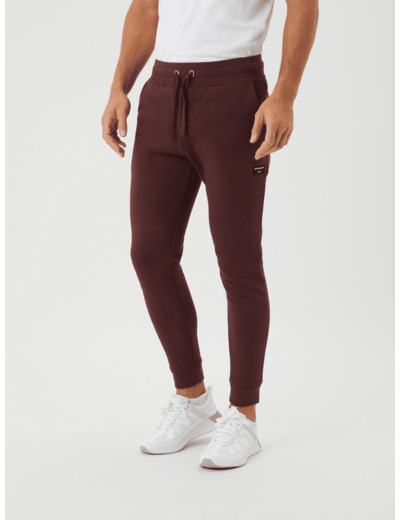 CENTRE TAPERED PANTS
