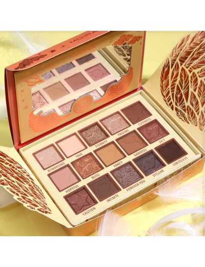 MOIRA Chasing Eternity Pressed Pigment Palette