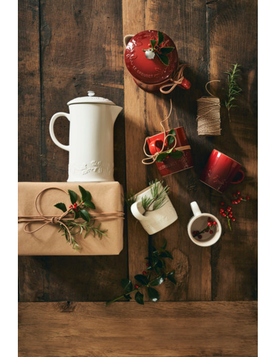 Stoneware Holly Cafetiere