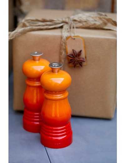 Classic Salt and Pepper Mill Set