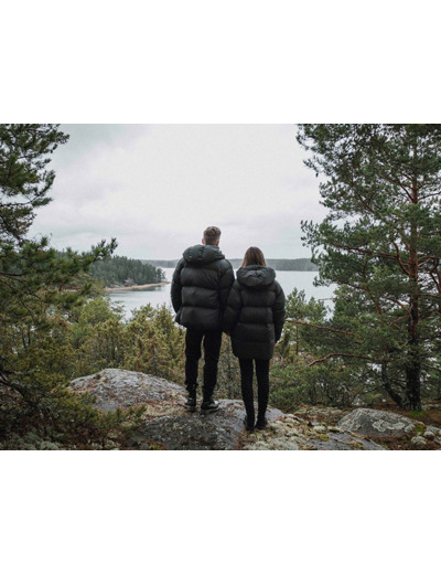 Rajoitettu erä mallikappaleita ja 2-laatuisia takkeja