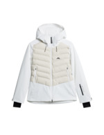 Couleur-119f785c-8ddd-4830-897f-7b38b1ad897e